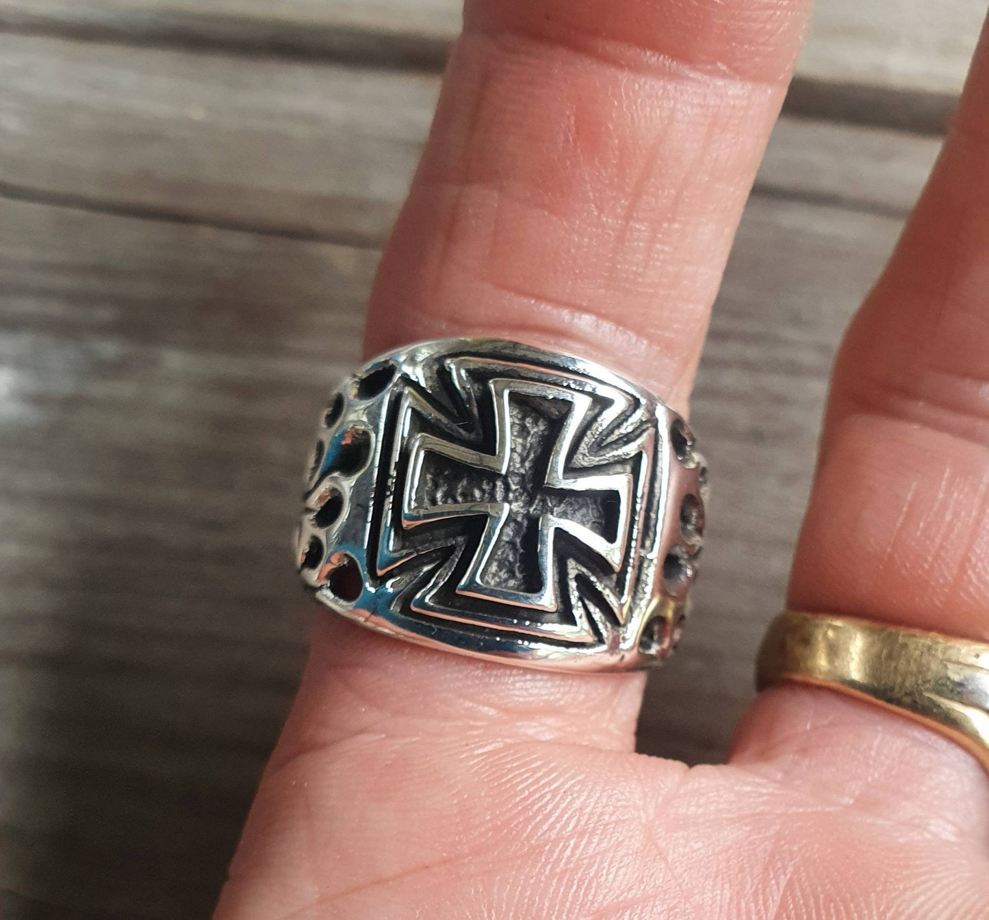 Flame cross ring,sterling silver,cross ring, even sided cross,steampunk,gothic,punk,men's fashion,Celtic cross,knights templar