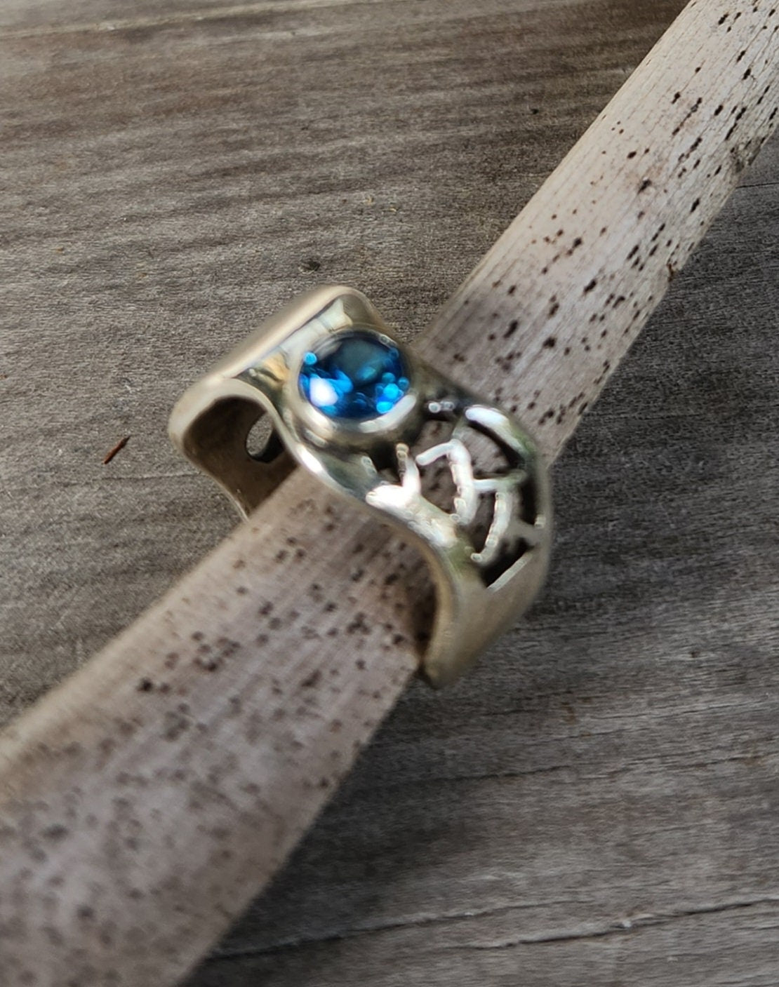 Wide silver cz ring,solid sterling silver, blue cubic zirconia,industrial 8mm curved band,wedding dress ring