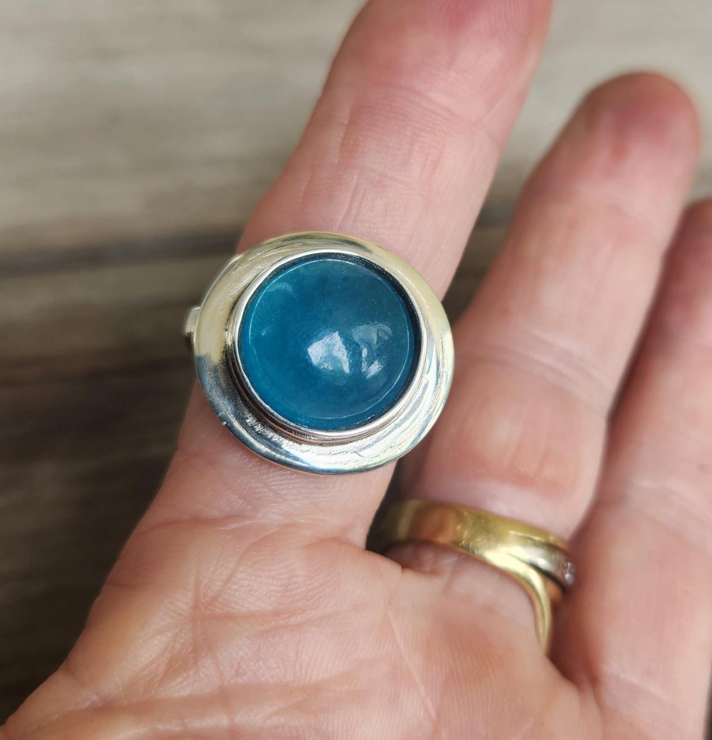 Large round top ring,Blue quartz,chalcedony,925 sterling silver,chunky ring,wedding ring, stone,boho,gemstone ring,handmade, retro ring,mode