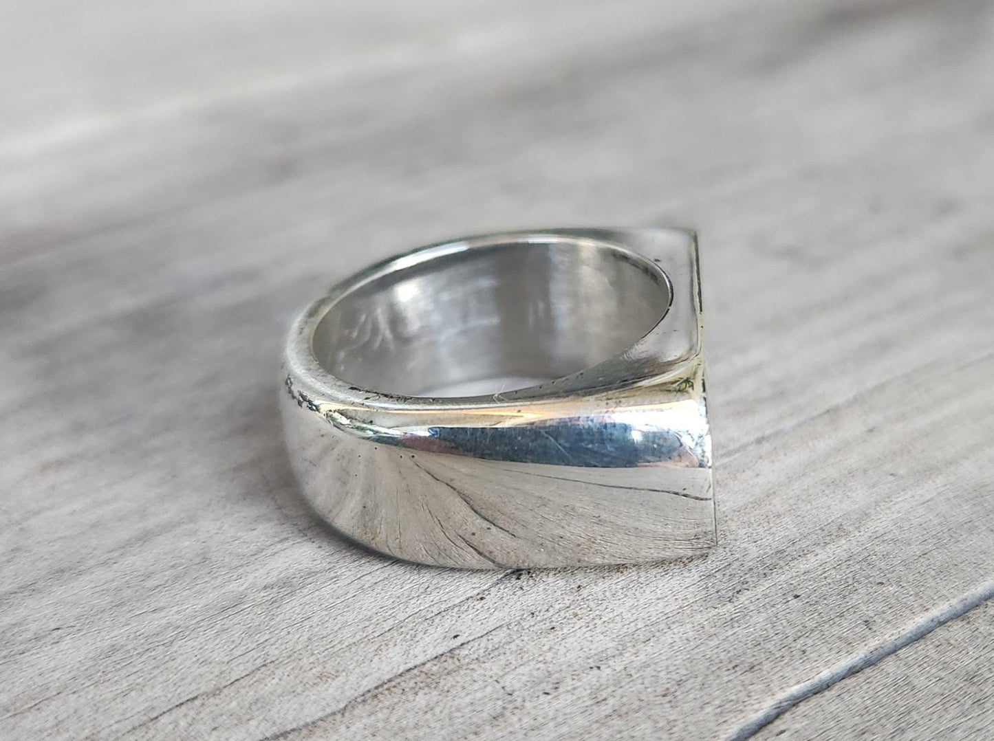 Wide Silver Signet ring,925 solid sterling silver,rectangle 27gms,chunky thick ring,handmade,boho,college ring,blank ring,unisex