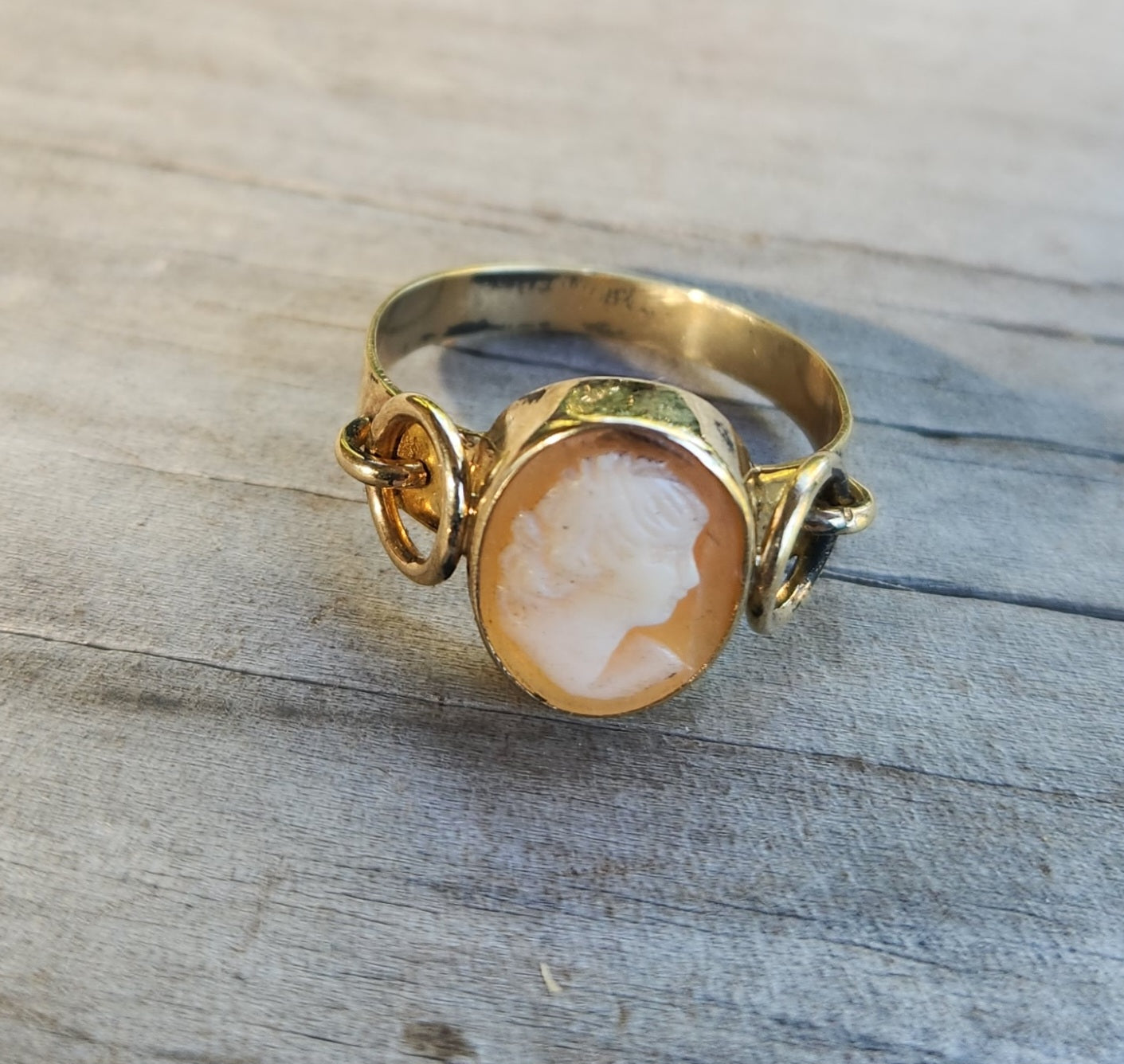 Cameo gold ring,9k gold,antique,handmade,
