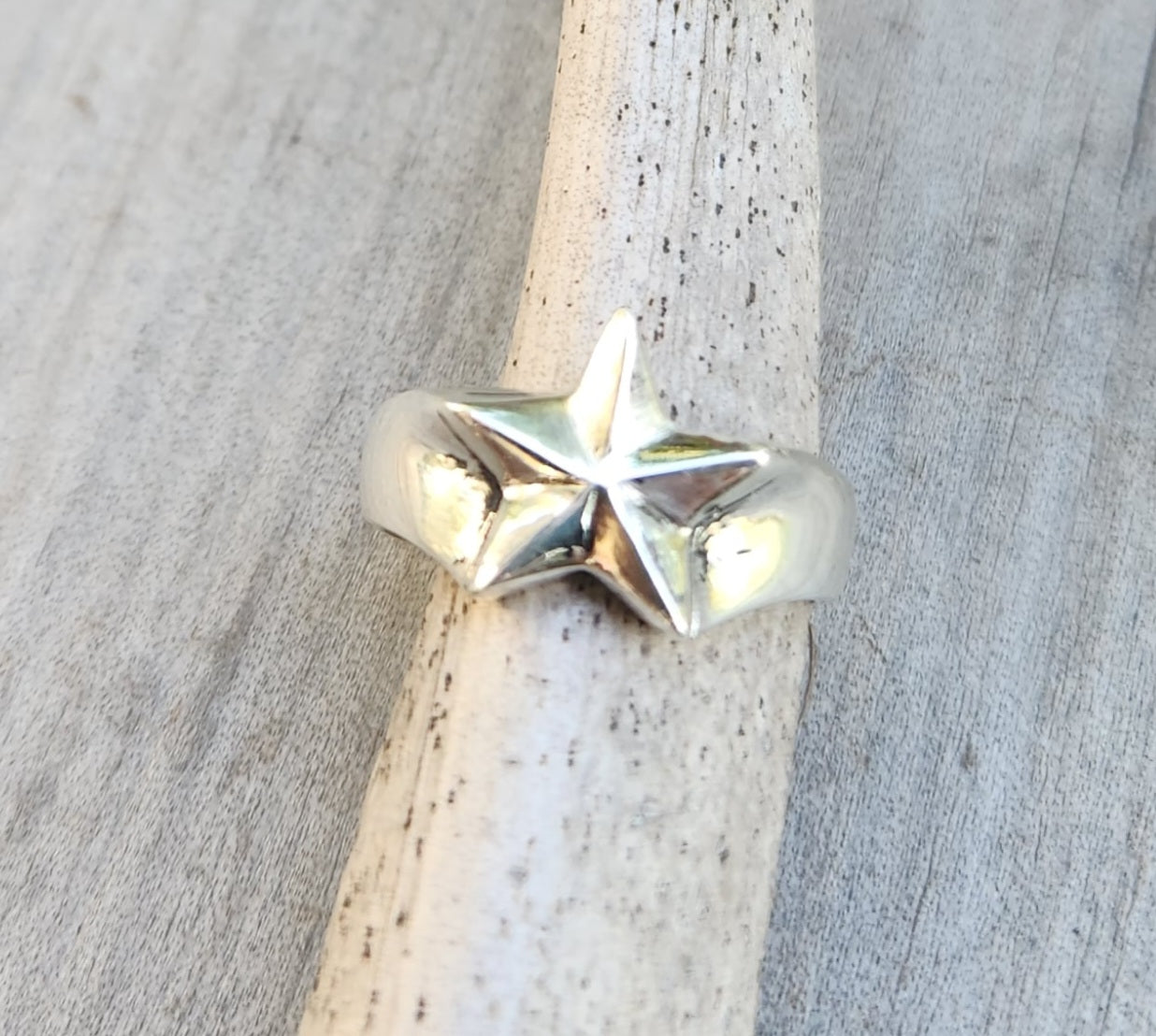 Small caltex star ring,sterling silver, 925 pinkie ring