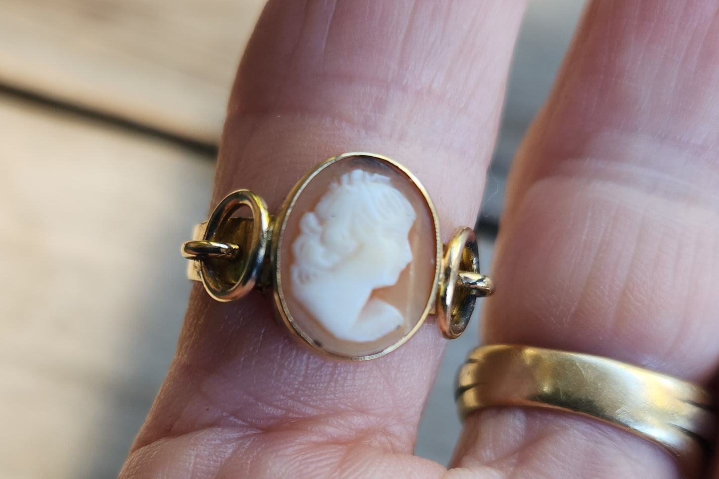 Cameo gold ring,9k gold,antique,handmade,