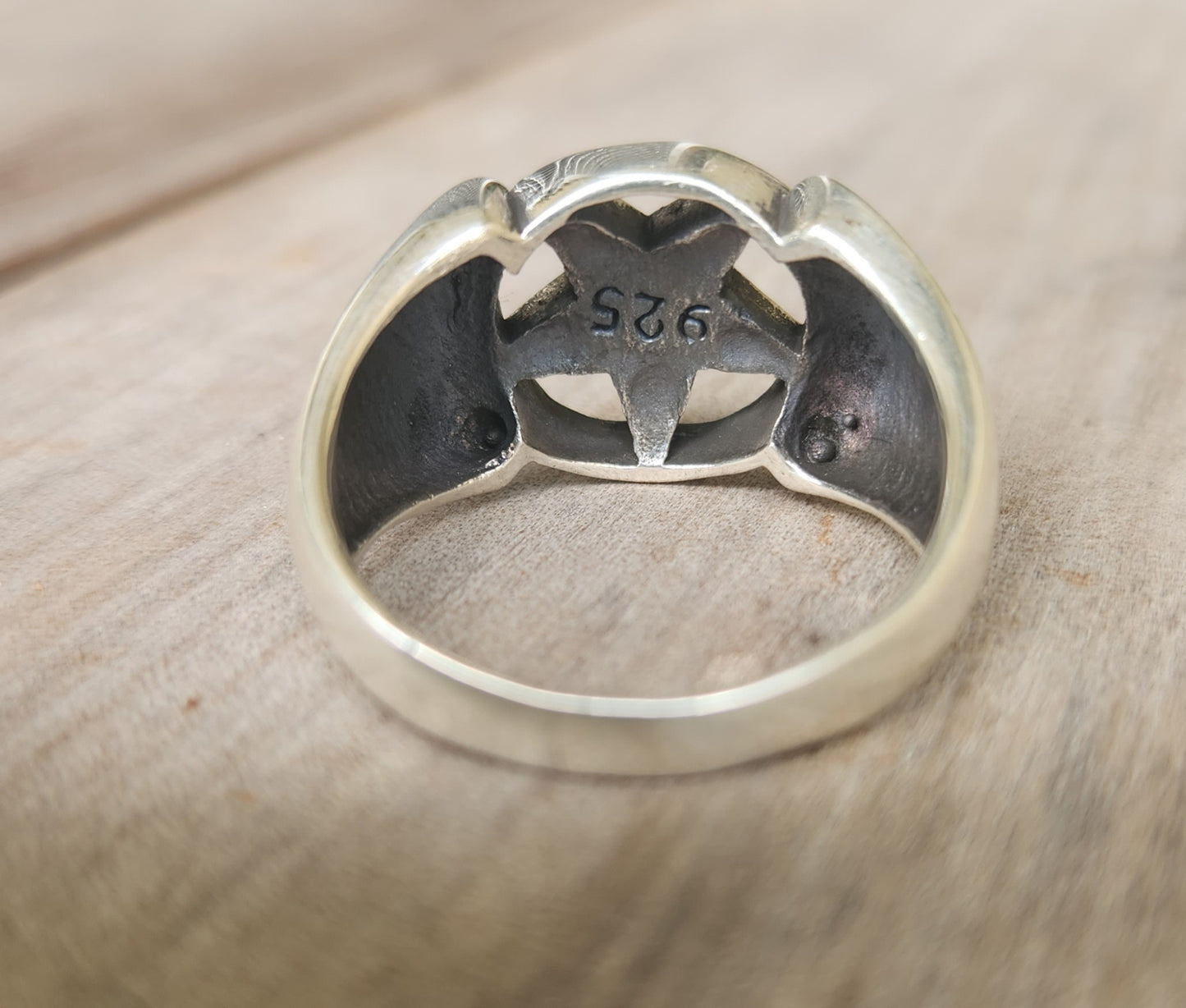 Large star ring,Sterling silver,black enamel star, size 14,caltex star,