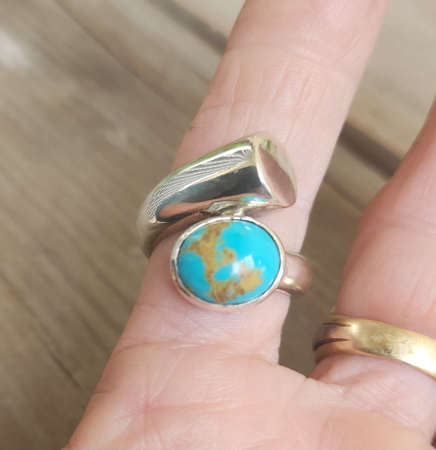 Turquoise chunky ring.925 sterling silver wrap around band,boho chic