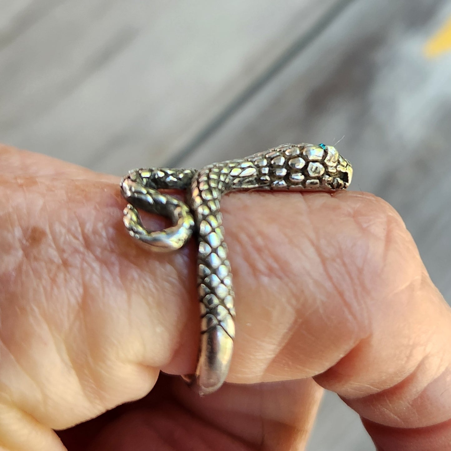 Silver snake ring