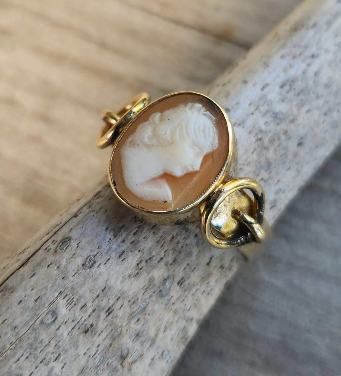 Cameo gold ring,9k gold,antique,handmade,
