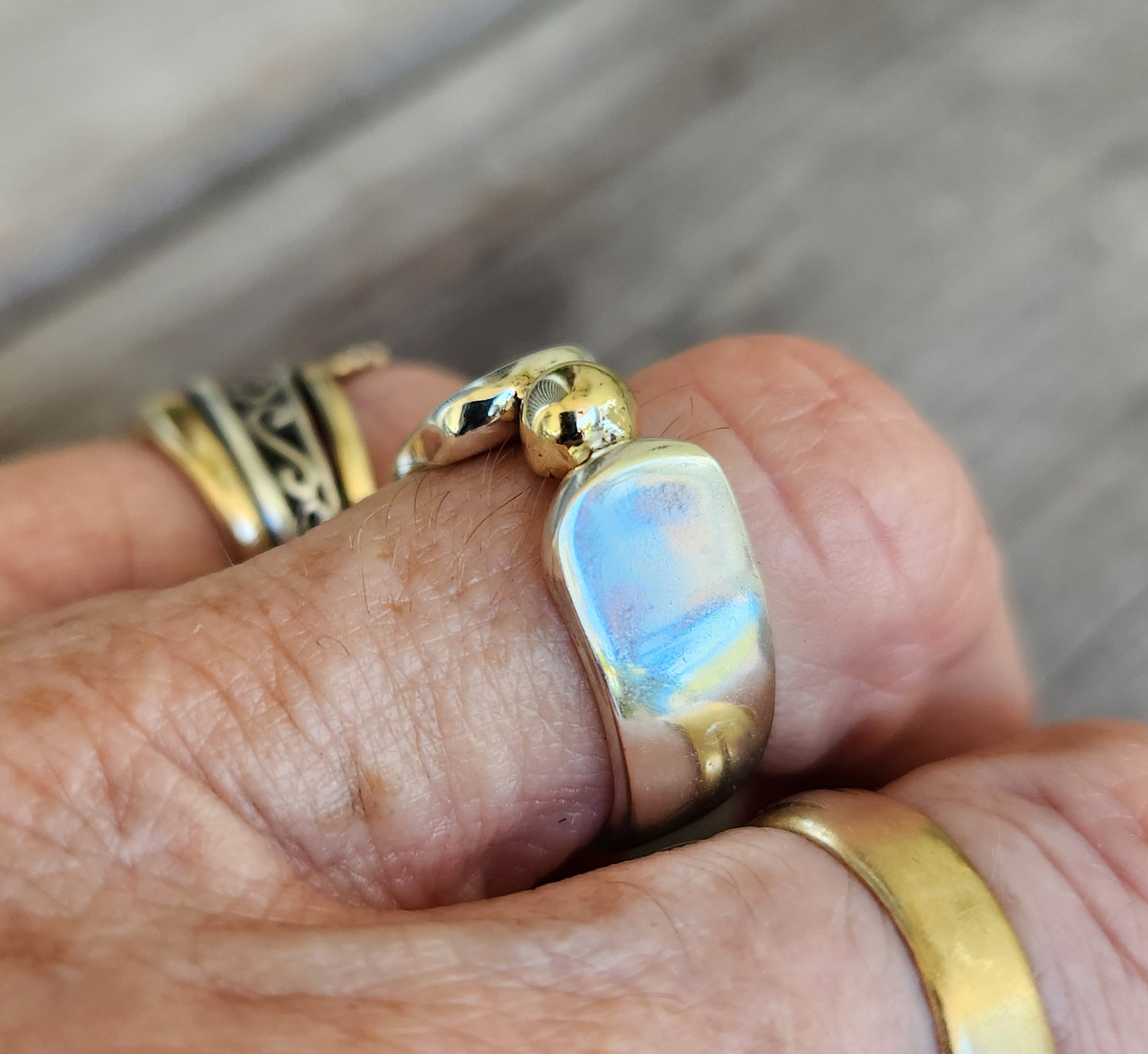 9k ball ring,925 sterling silver,two tone band,mixed metal band,