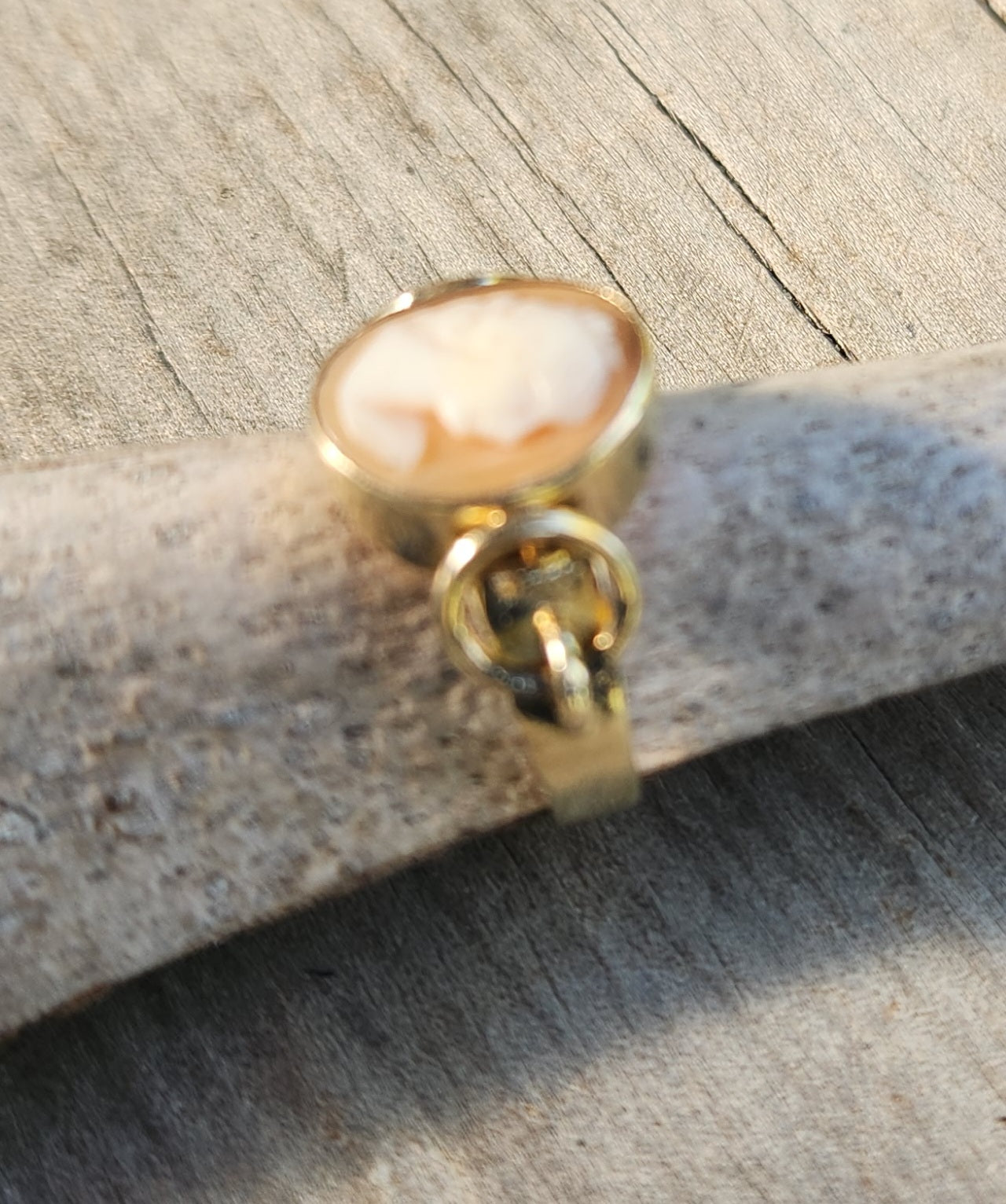 Cameo gold ring,9k gold,antique,handmade,