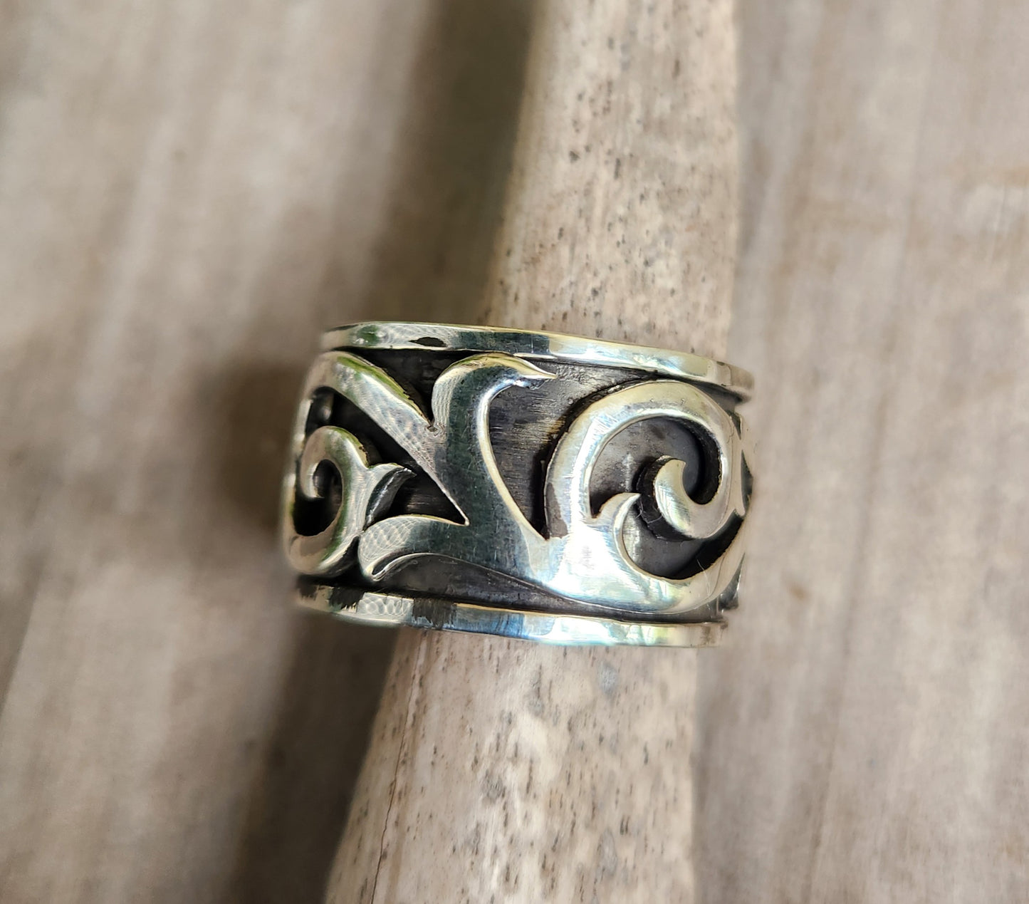 Wide spinner ring ,925sterling silver,15mm swirl tribal worry ring,wedding,dress,scroll,bespoke