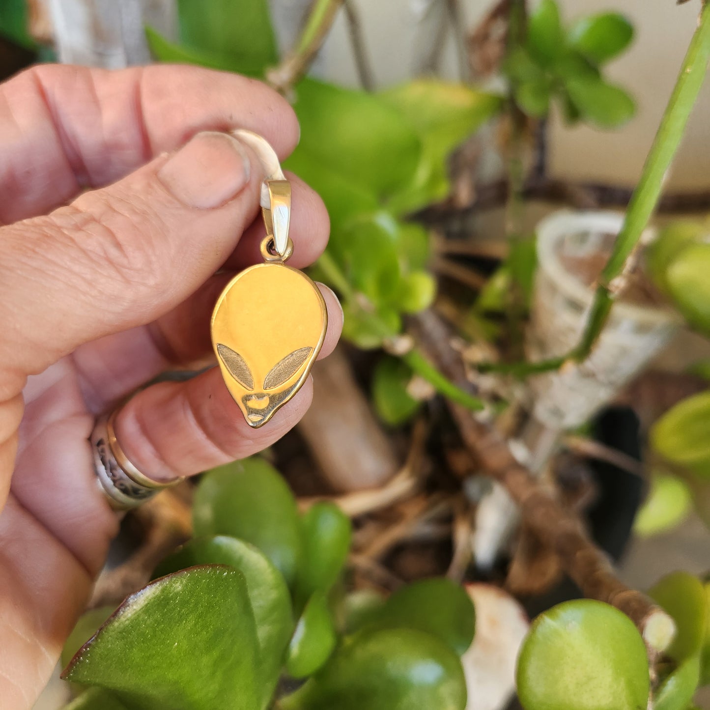 Gold Alien,ufo pendant, 9k gold,solid 9ct.