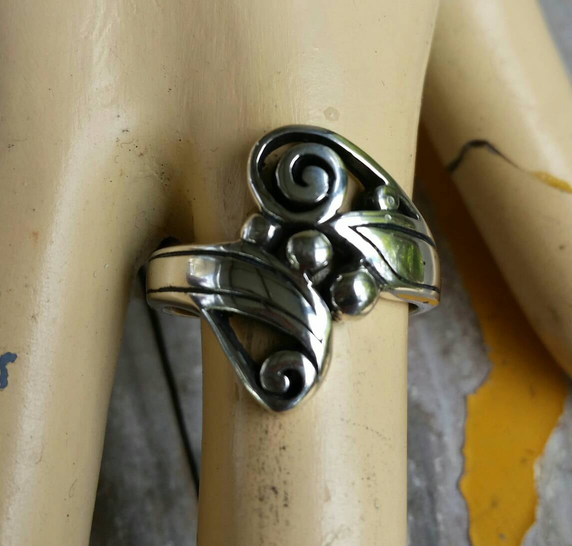 sterling silver scroll ring alternative steampunk gothic art nouveau