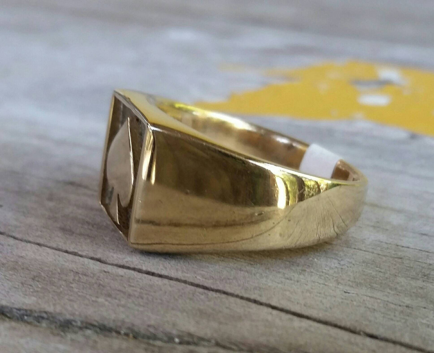 Ace of spades ring 9ct gold gambling cards poker ring