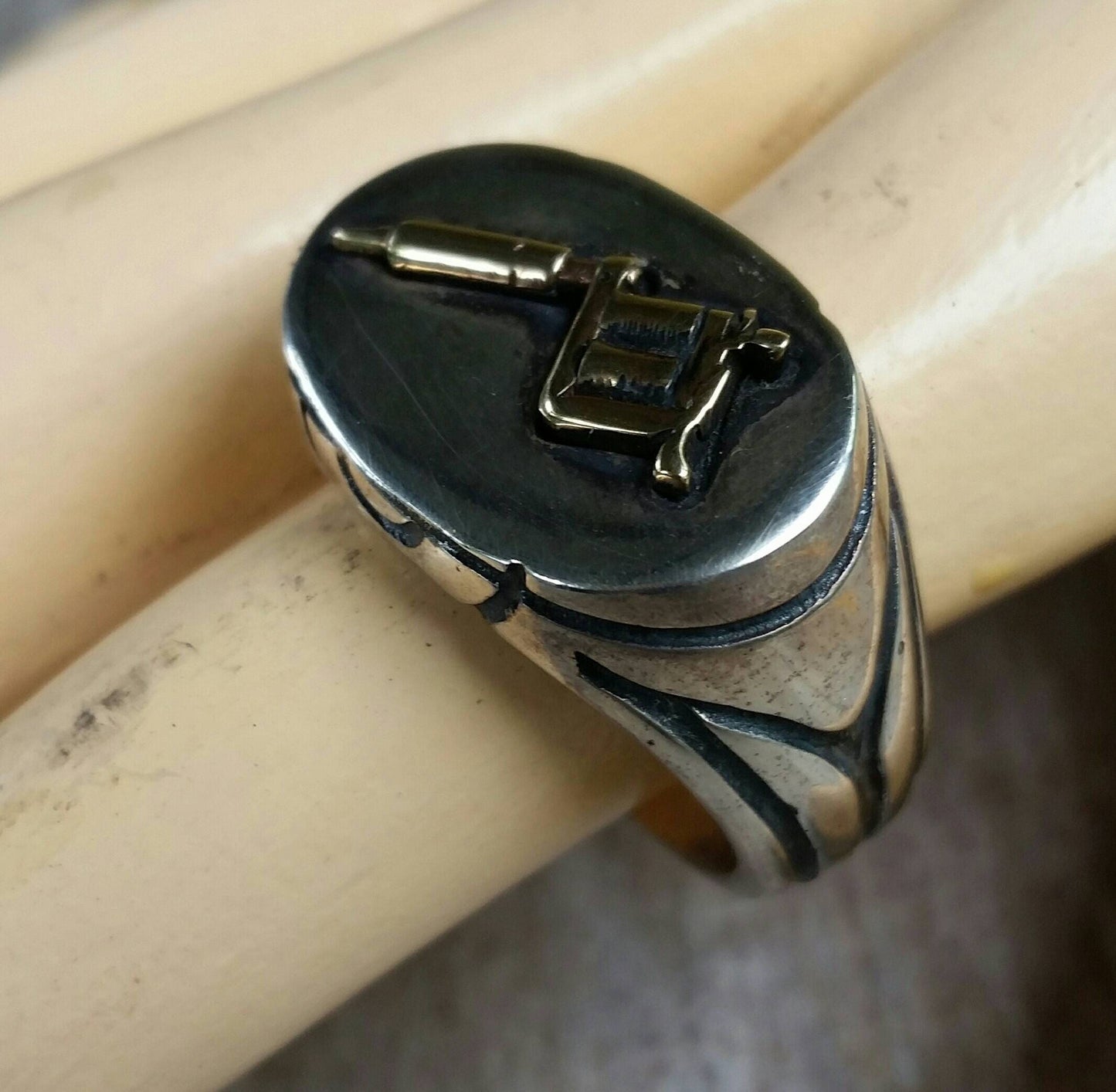Tattoo gun ring gold and silver steampunk