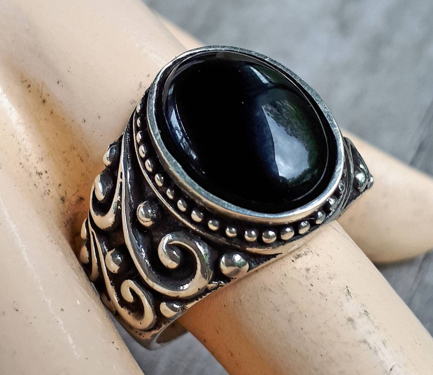 Onyx ring,chunky,sterling silver,handmade,boho,vintage,silver wedding,new age,crystal ring,antique,scroll,mans black stone ring,signet ring