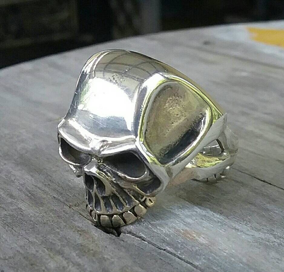Skull ring,sterling silver, steampunk,gothic,Keith Richard's skull, punk,biker,hand made,hipster,pirate,medievil,mens fashion,