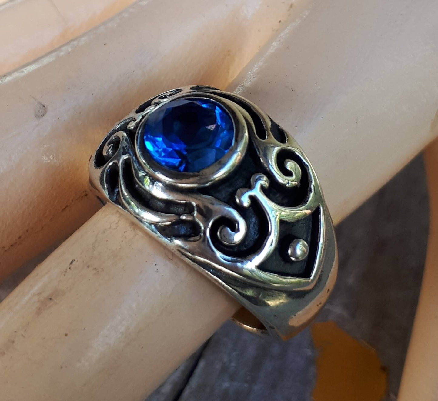 Blue stone ring,sterling silver,cubic ring,dress ring,signet ,tribal,vintage,boho,scroll,hipster,syn sapphire