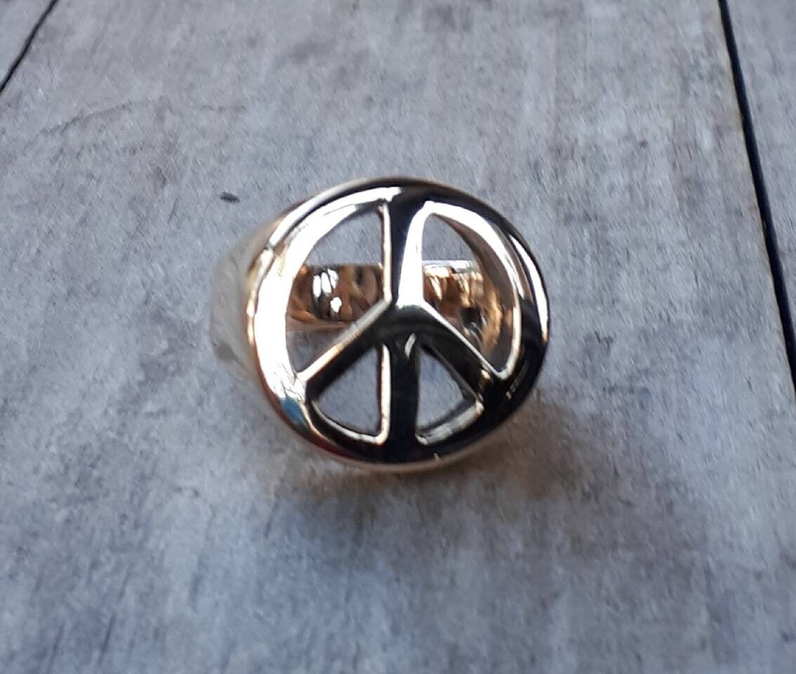 peace ring,chunky,large peace sign,sterling silver,hippy,rockabilly, hipster,signet, alternative,hand made,retro,boho,love,gypsy,