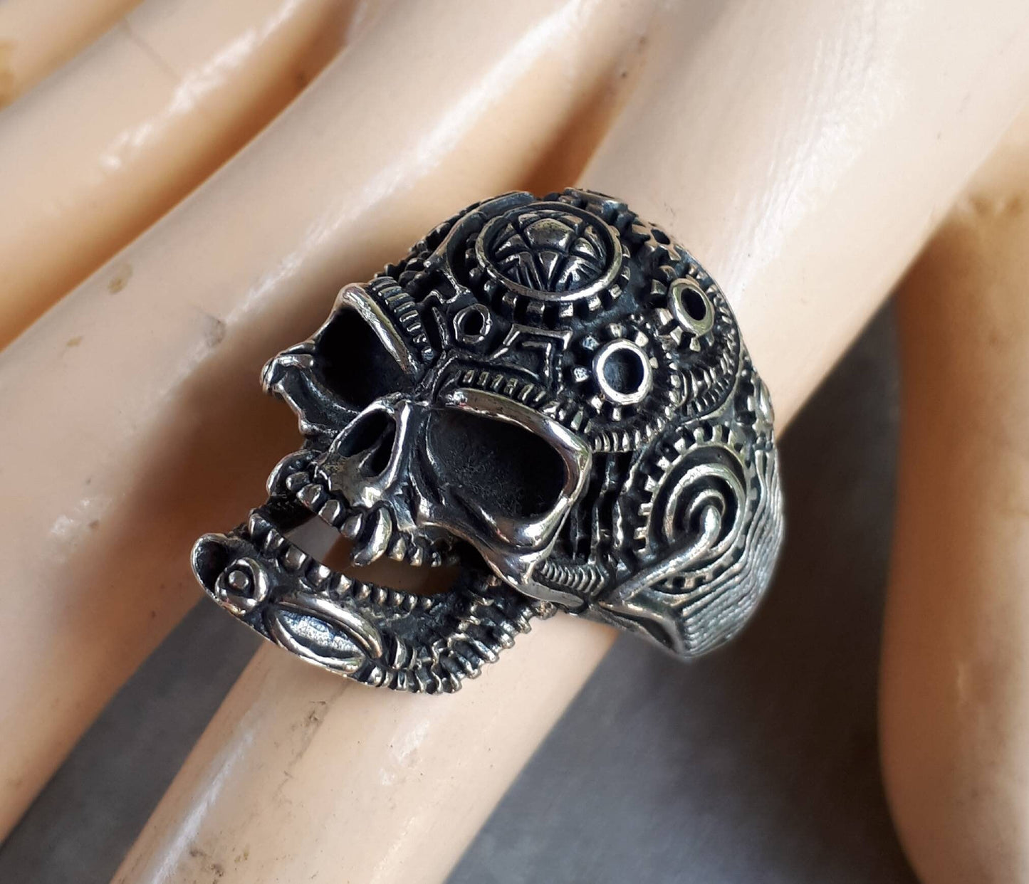 Vampire Skull ring,tribal, sterling silver,pentagram, steampunk ,gothic, punk,biker,hand made,pirate,medievil skull,handmade,