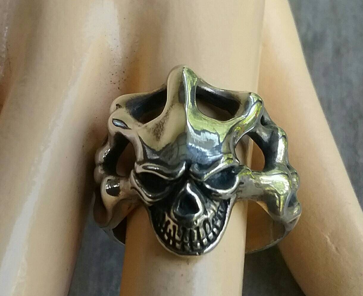 Skull ring,sterling silver,steampunk,gothic,punk,solid sterling silver,hipster,biker