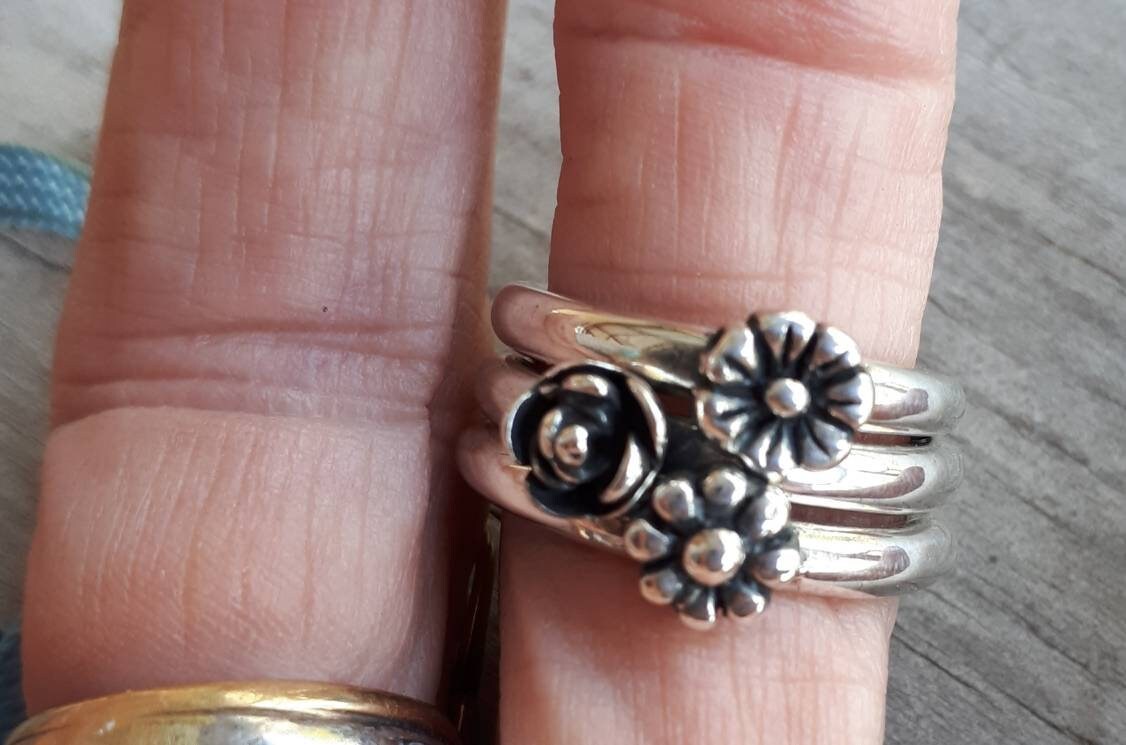 Two tone stacking ring,solid 9k gold bead and sterling silver,thin flower ring,