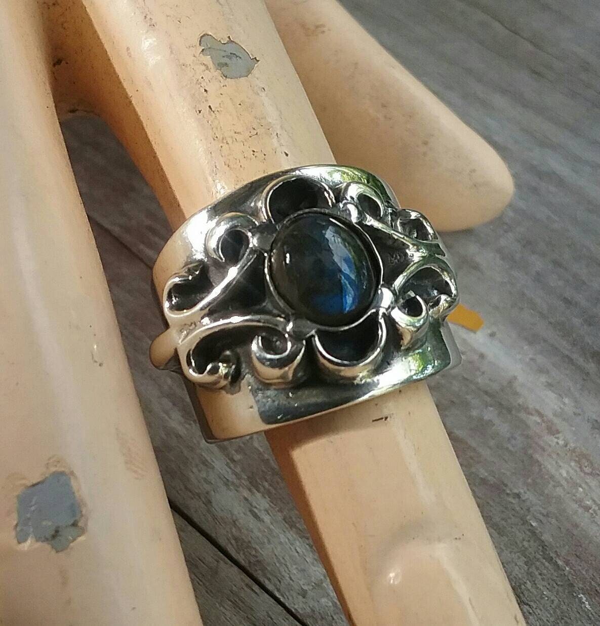 labradorite ring,heavy ring, sterling,wide silver ring,boho,goddess,chunky ring,steampunk,scroll,victorian,antique, handmade,labrodite