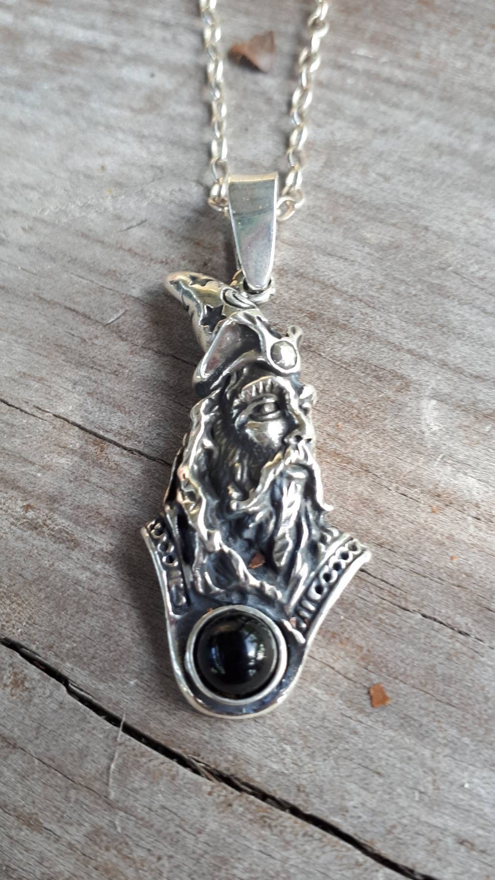 wizard pendant,garnet cabachon,sterling silver,merlin,magician,fantasy, mythical,gothic,punk,Dumbledore,witch