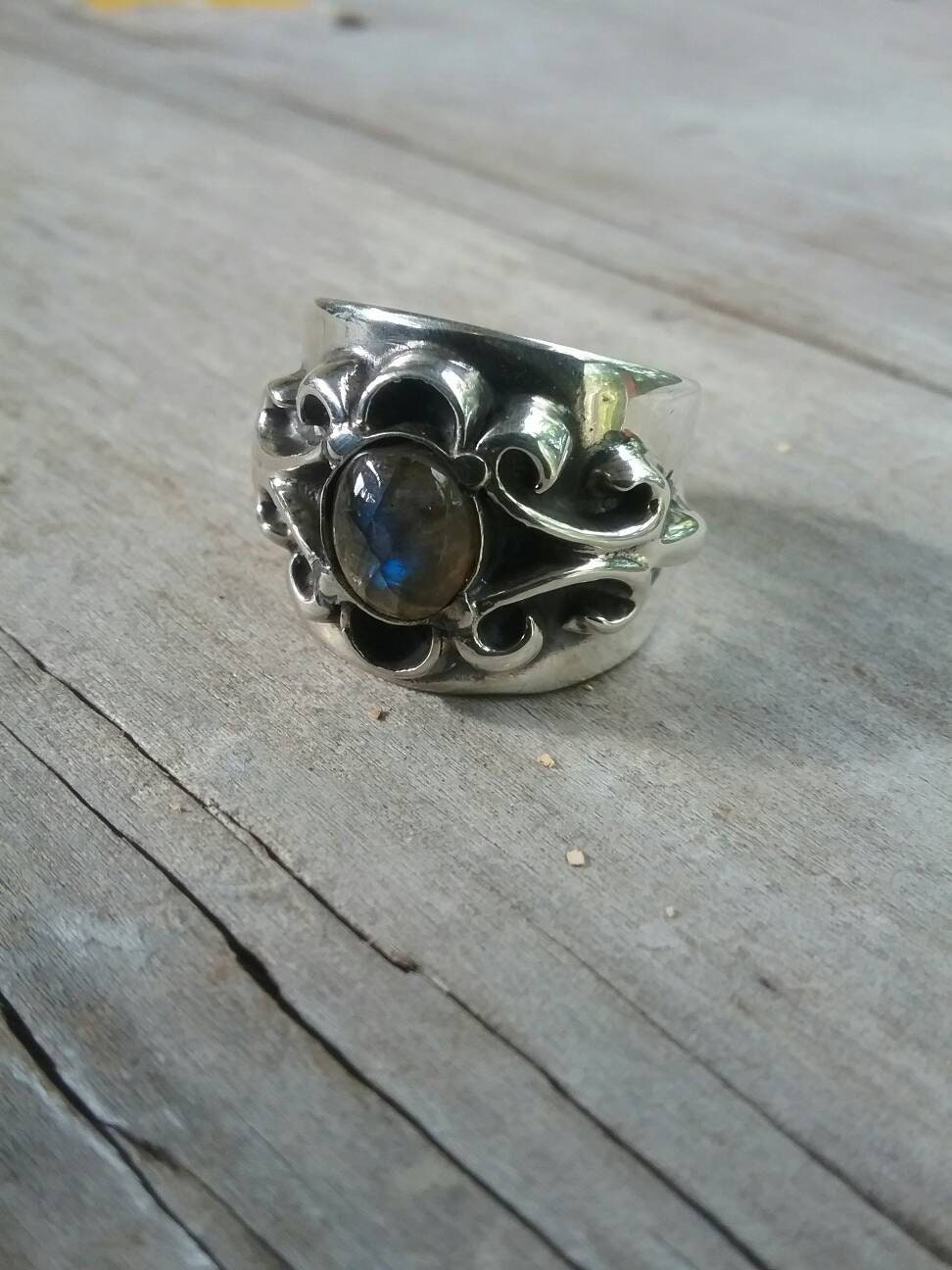 labradorite ring,heavy ring, sterling,wide silver ring,boho,goddess,chunky ring,steampunk,scroll,victorian,antique, handmade,labrodite