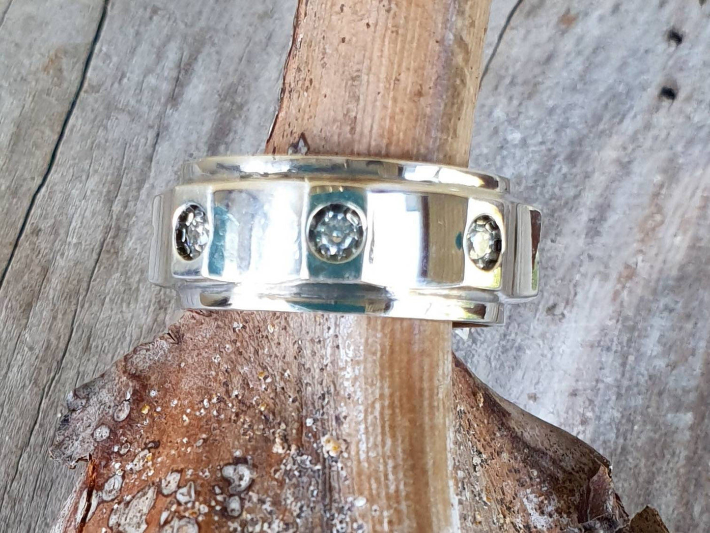 Stylish silver band,chunky ring with cz stones,sterling silver,scalloped pattern,cubic zirconia unisex ring,silver wedding ring