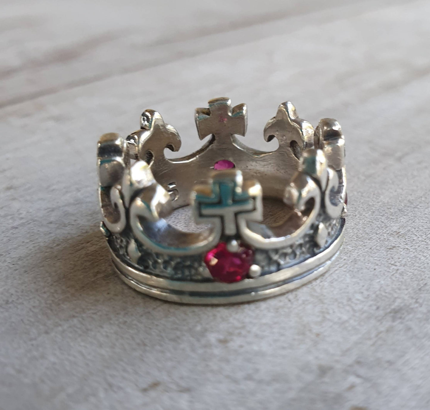 crown ring,sterling silver,garnet,chunky ring,rockabilly, hipster,wedding band,steampunk gothic
