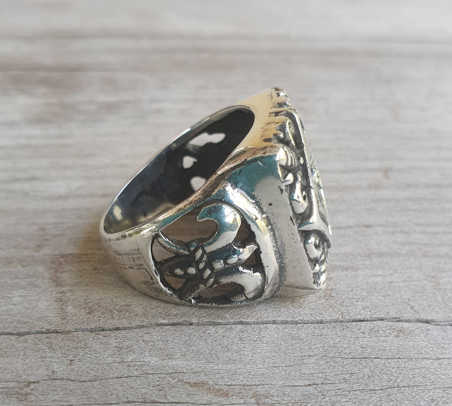 Signet ring,sterling silver,large square top,woodland,flower, handcrafted,boho,hipster,steampunk,square top,fluer des lis,