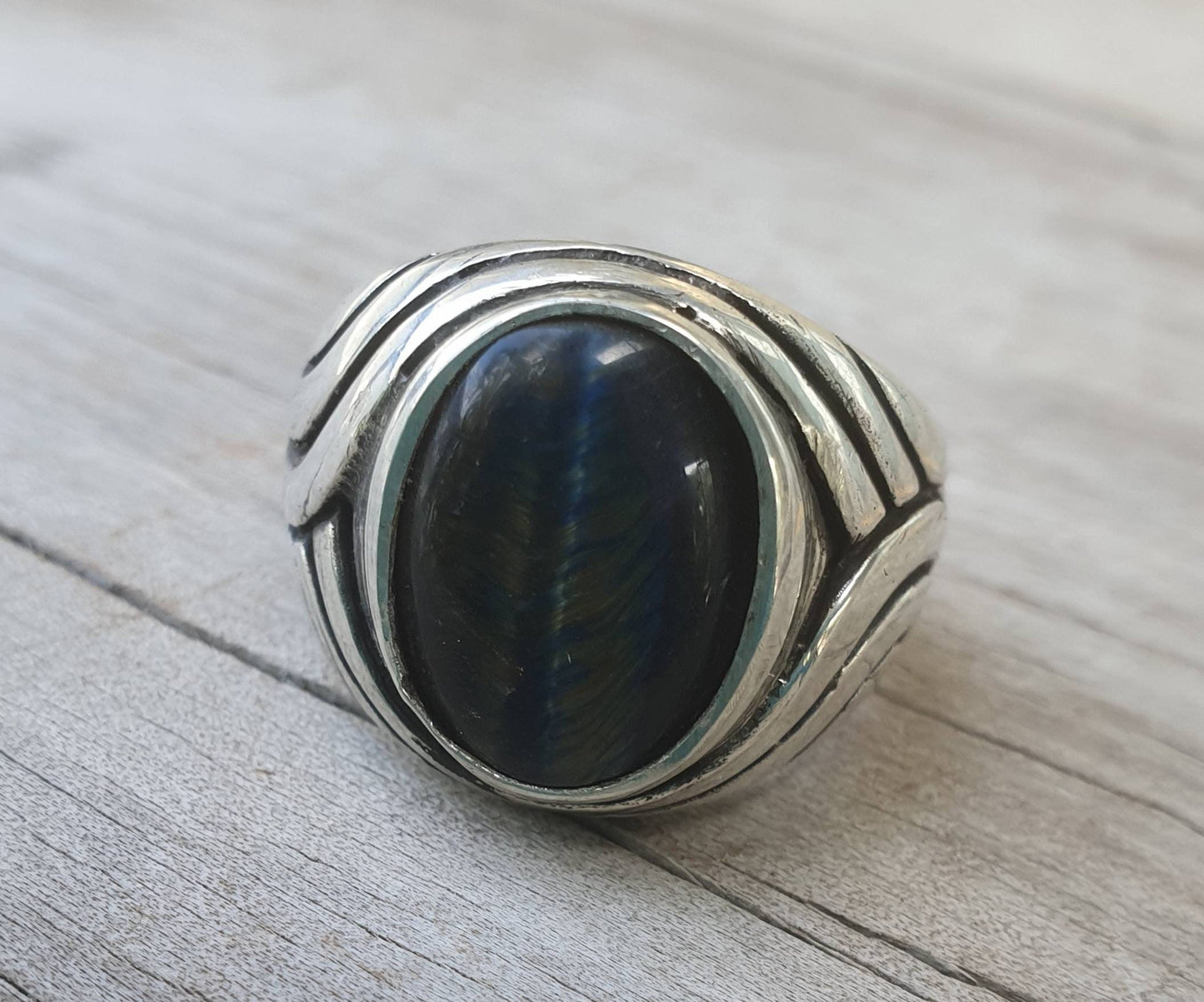onyx ring,agate,sterling silver,chunky,heavy and solid,modern bespoke,boho,mans dress wedding dress ring