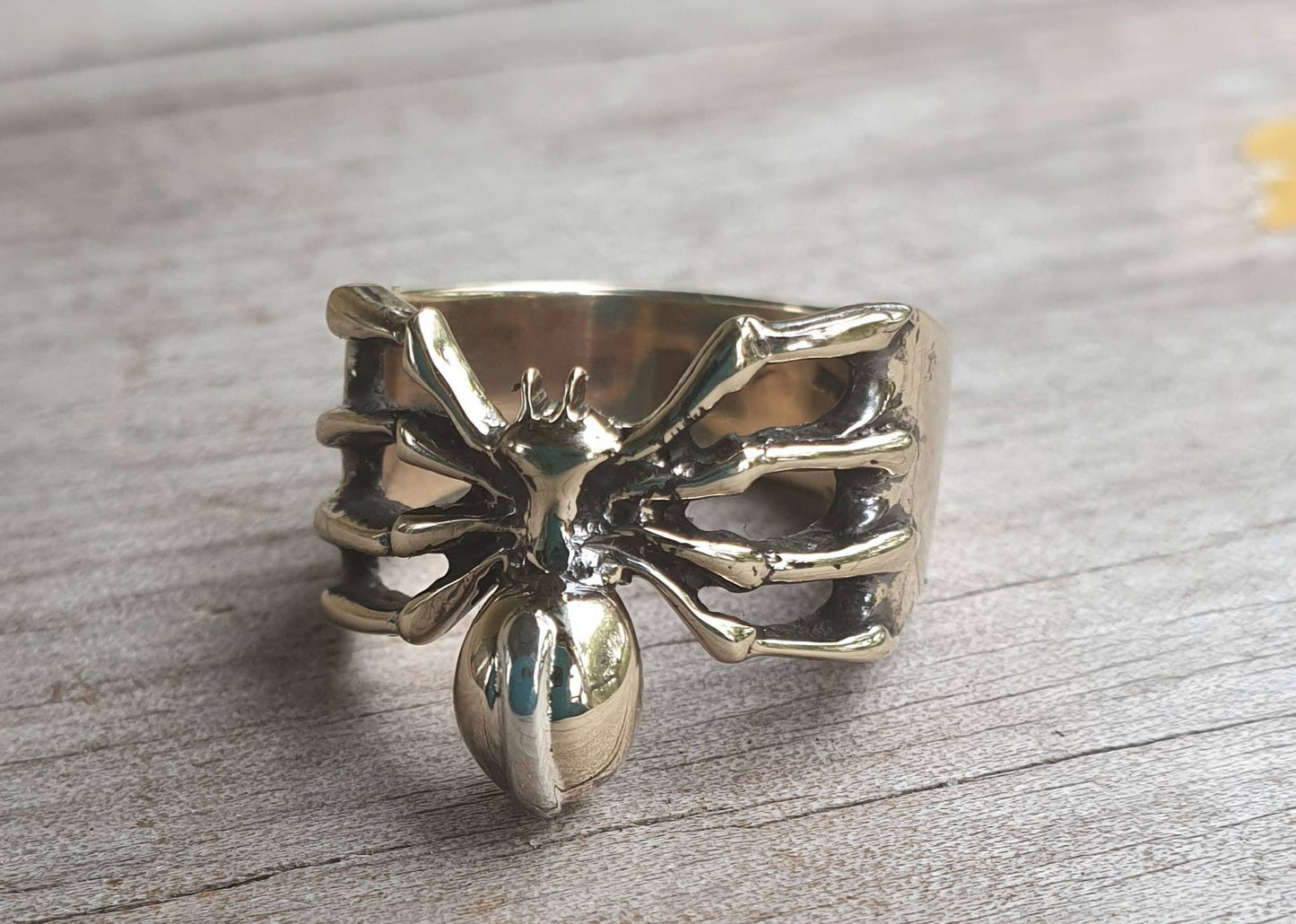 Gold Spider ring,9ct gold with sterling silver stripe,two tone ring,insect,gothic,punk,unisex ring,rockabilly,hipster ring
