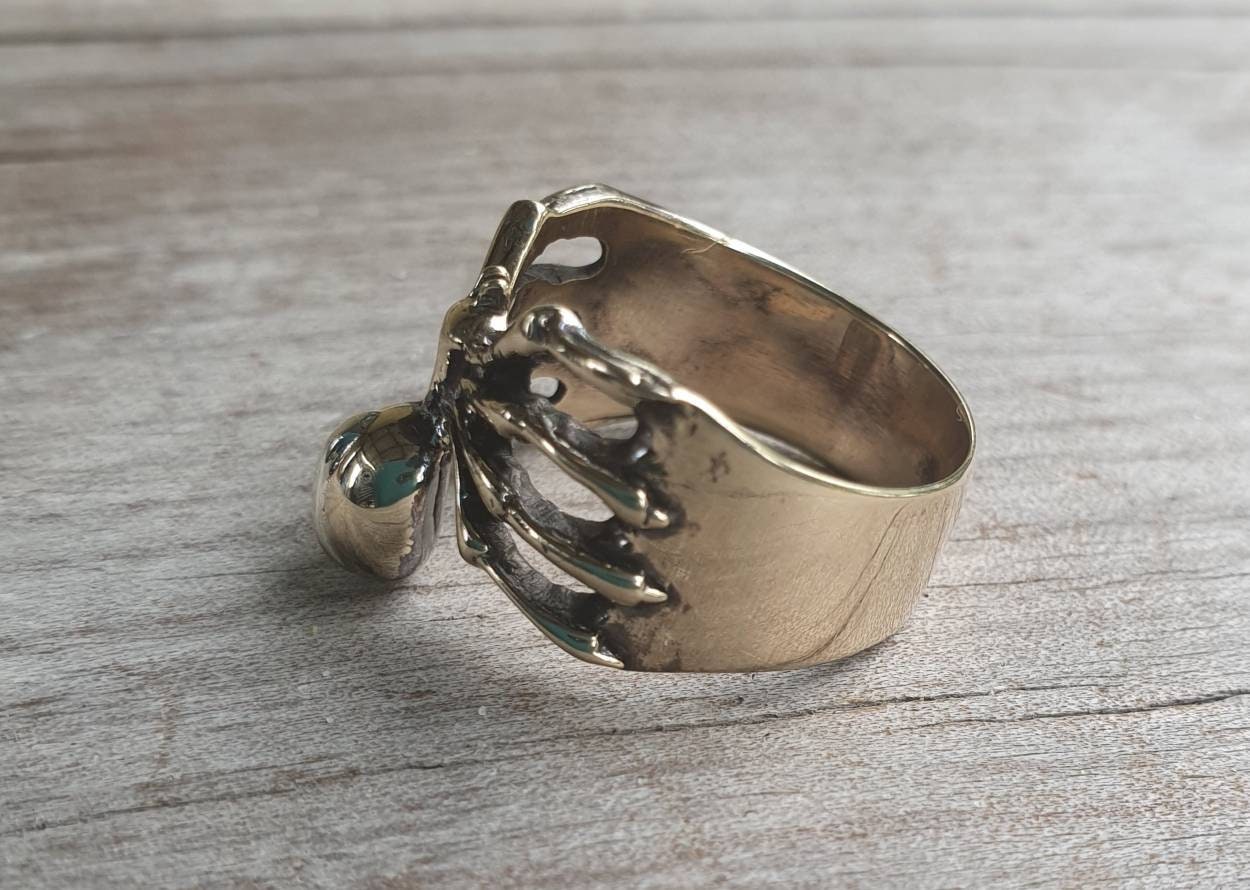 Gold Spider ring,9ct gold with sterling silver stripe,two tone ring,insect,gothic,punk,unisex ring,rockabilly,hipster ring