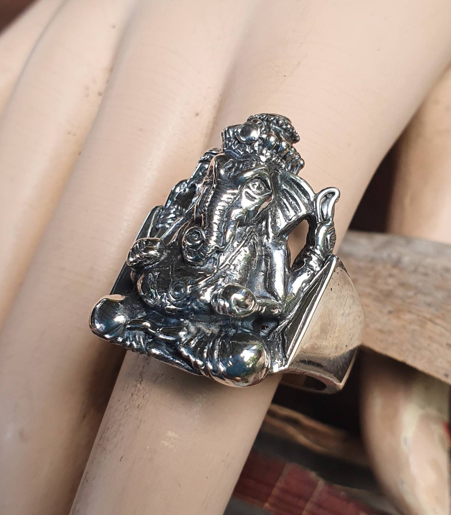 Garnesh ring,Ganesha,sterling silver,large elephant god ring,yoga,divine, spiritual,budda, hindu, boho, new age jewellery,handmade,