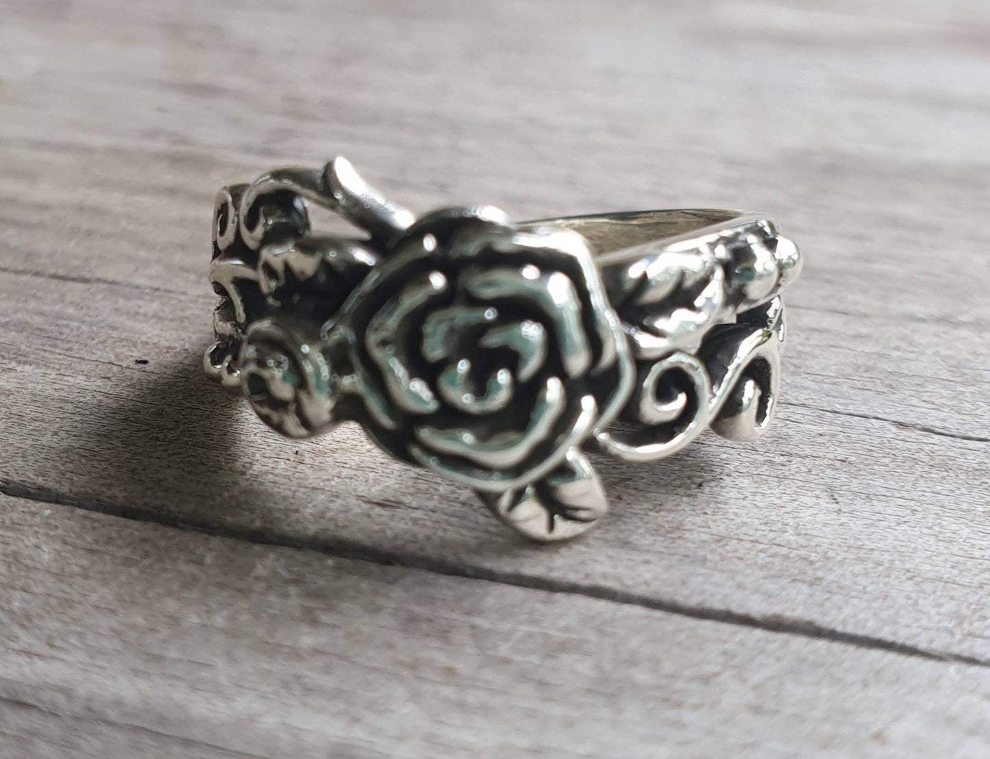 rose ring,sterling silver,flower,boho, steampunk,gothic,art nouveau ,victorian,vintage,handmade,gypsy,goddess,women fashion