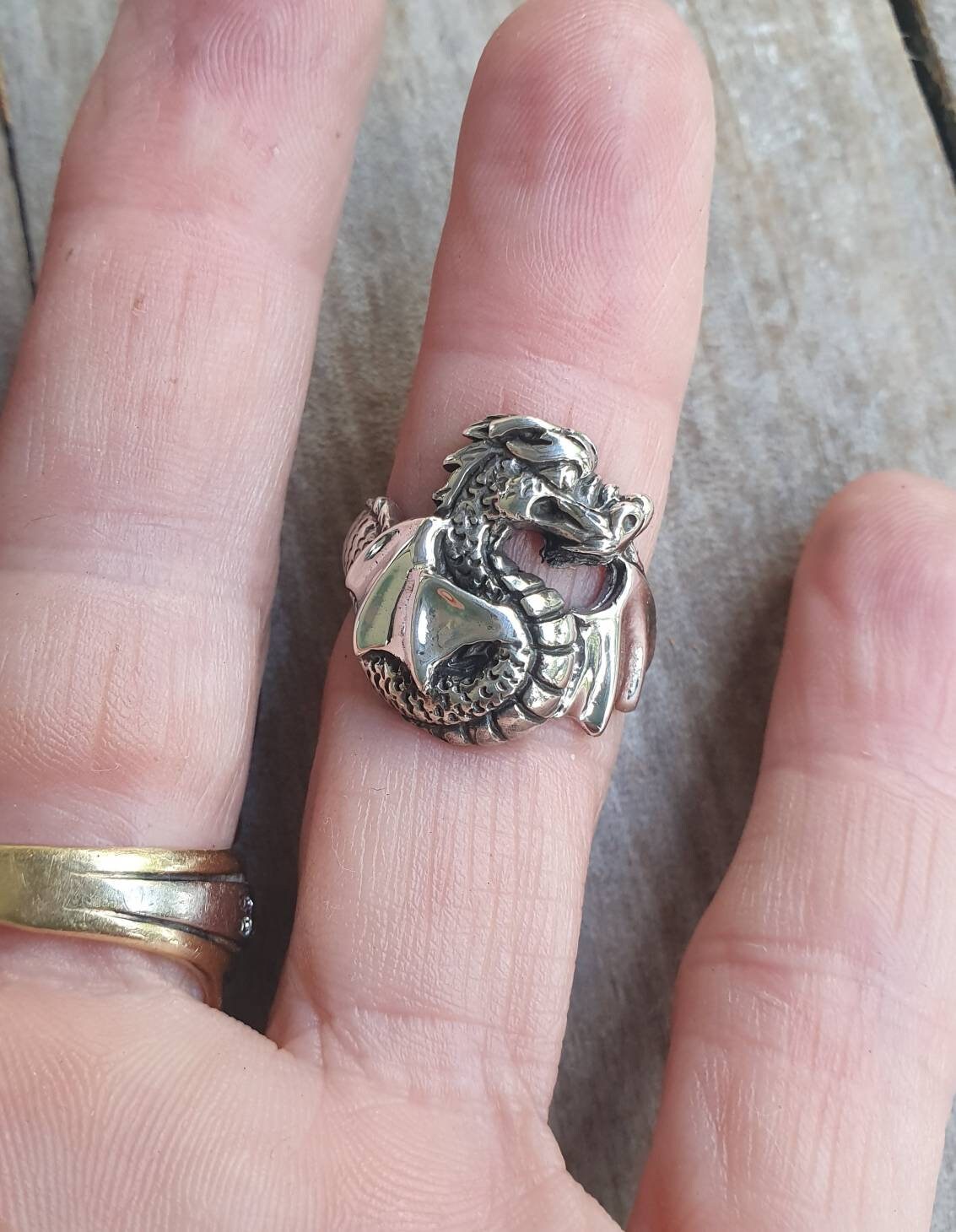 cute dragon ring,sterling silver,goddess, fantasy,mythical, ladies steampunk gothic punk ring