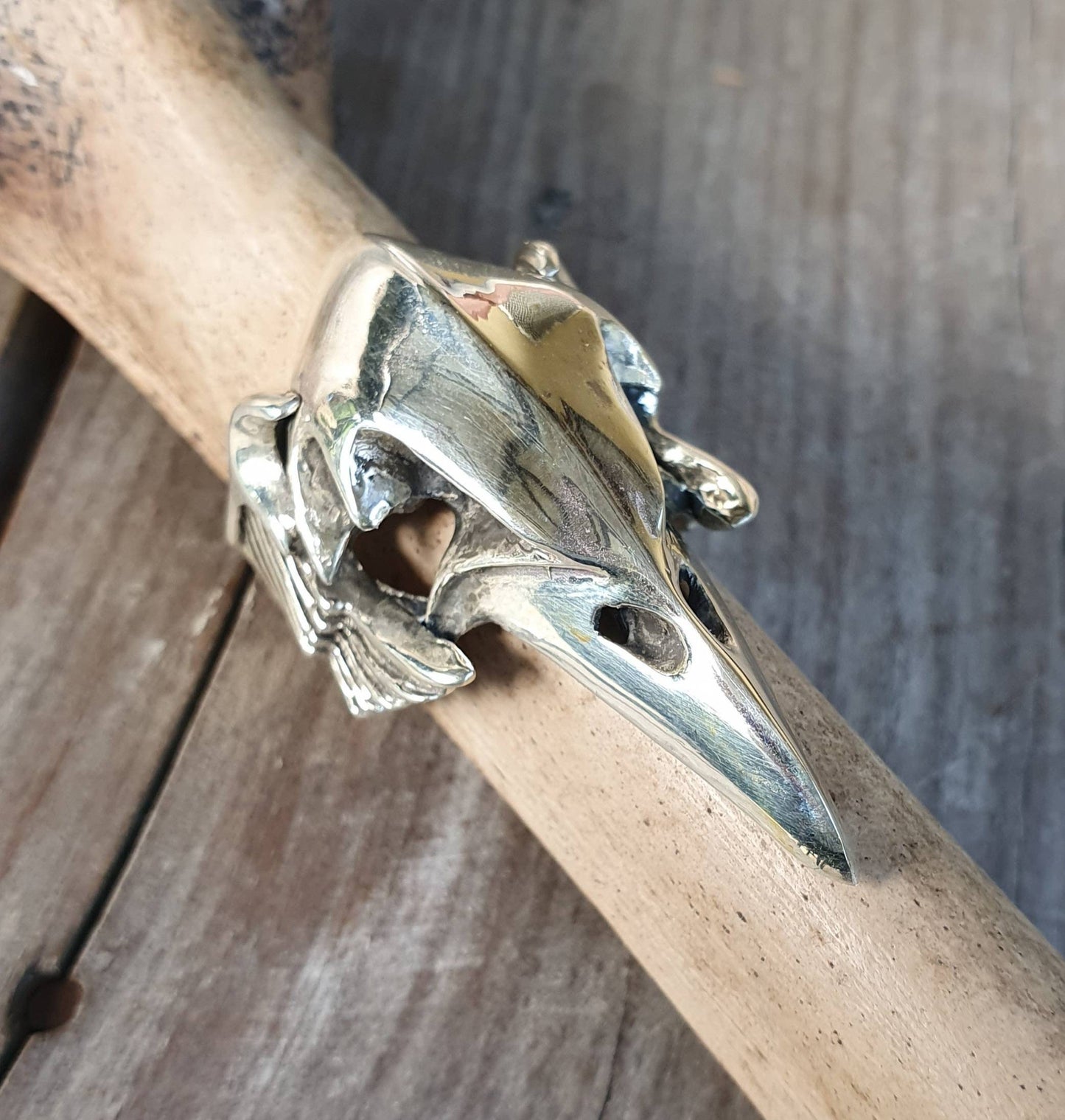 Large raven skull,heavy sterling silver,chunky long bird ring, Geiger,wizard steampunk,gothic,large claw,large ring,gauntlet,occult