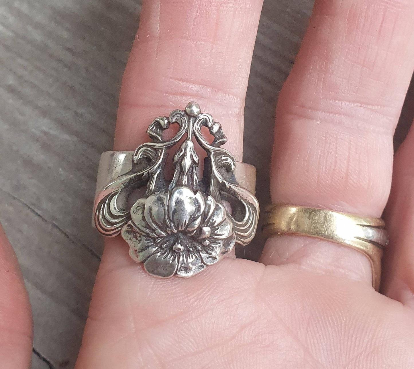 Large flower ring,art nouveau,sterling silver,victorian style, cameo,rose ring,handmade,long silver ring,chunky ring,goddess