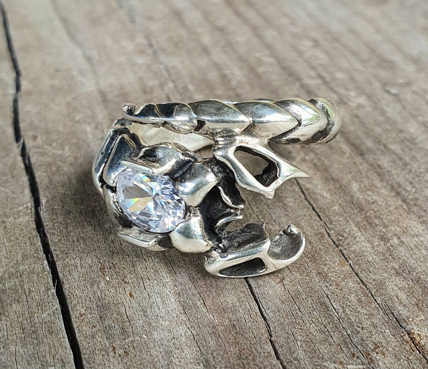 Scorpian ring, sterling silver,green cryhsophase solid,zodiac,starsign ring,