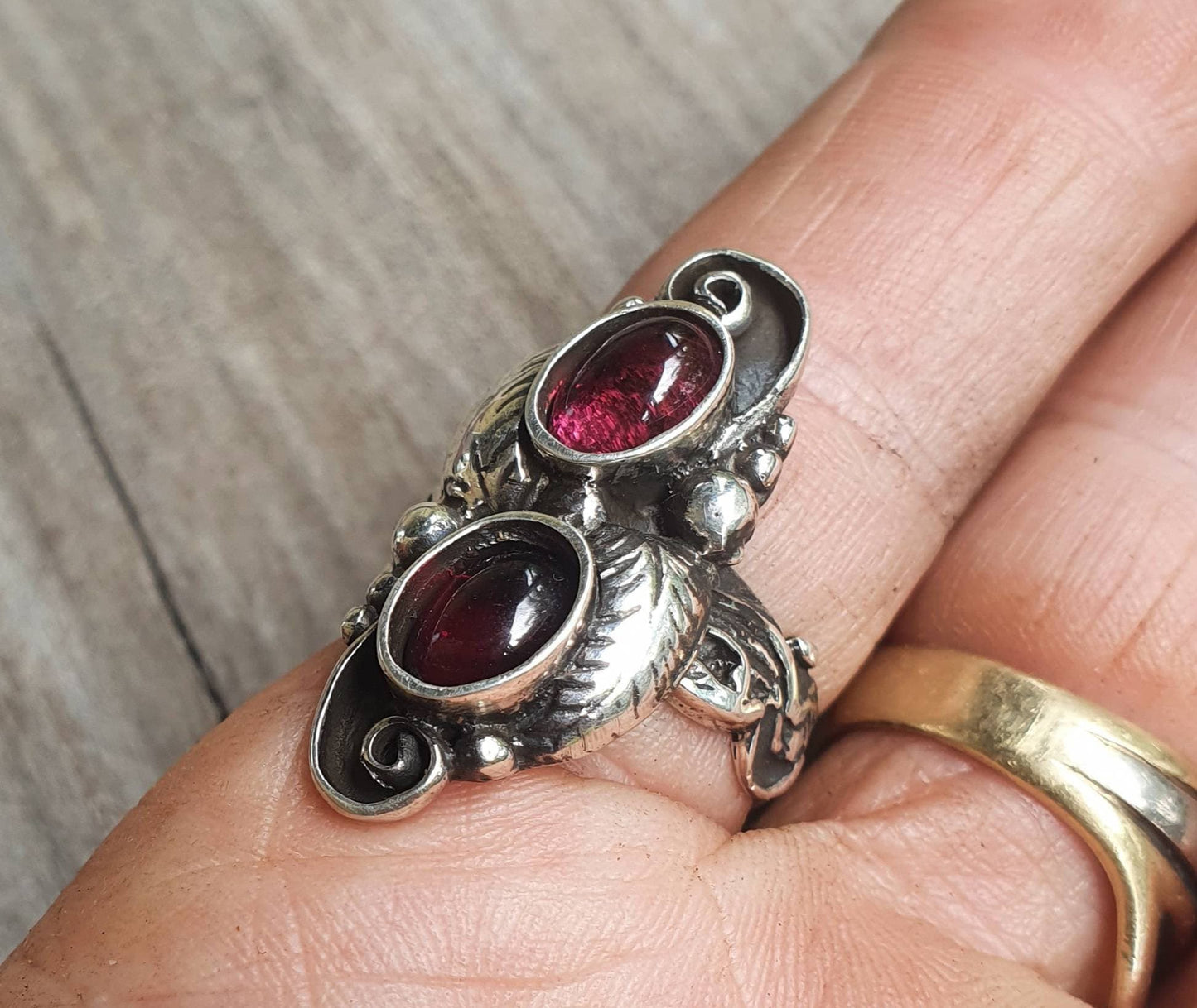 Garnet ring,leaf ring, sterling silver, alternative, steampunk, gothic, art nouveau,victorian, flower,rockabilly,long ring,boho,gypsy,tribal