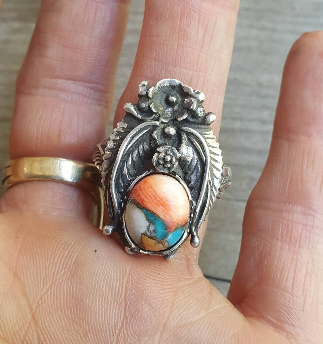 Mohave long ring, mohave turq oyster copper stone,sterling silver,Navajo Indian style,flower,leaf,boho,gypsy,tribal,handmade,women's fashion