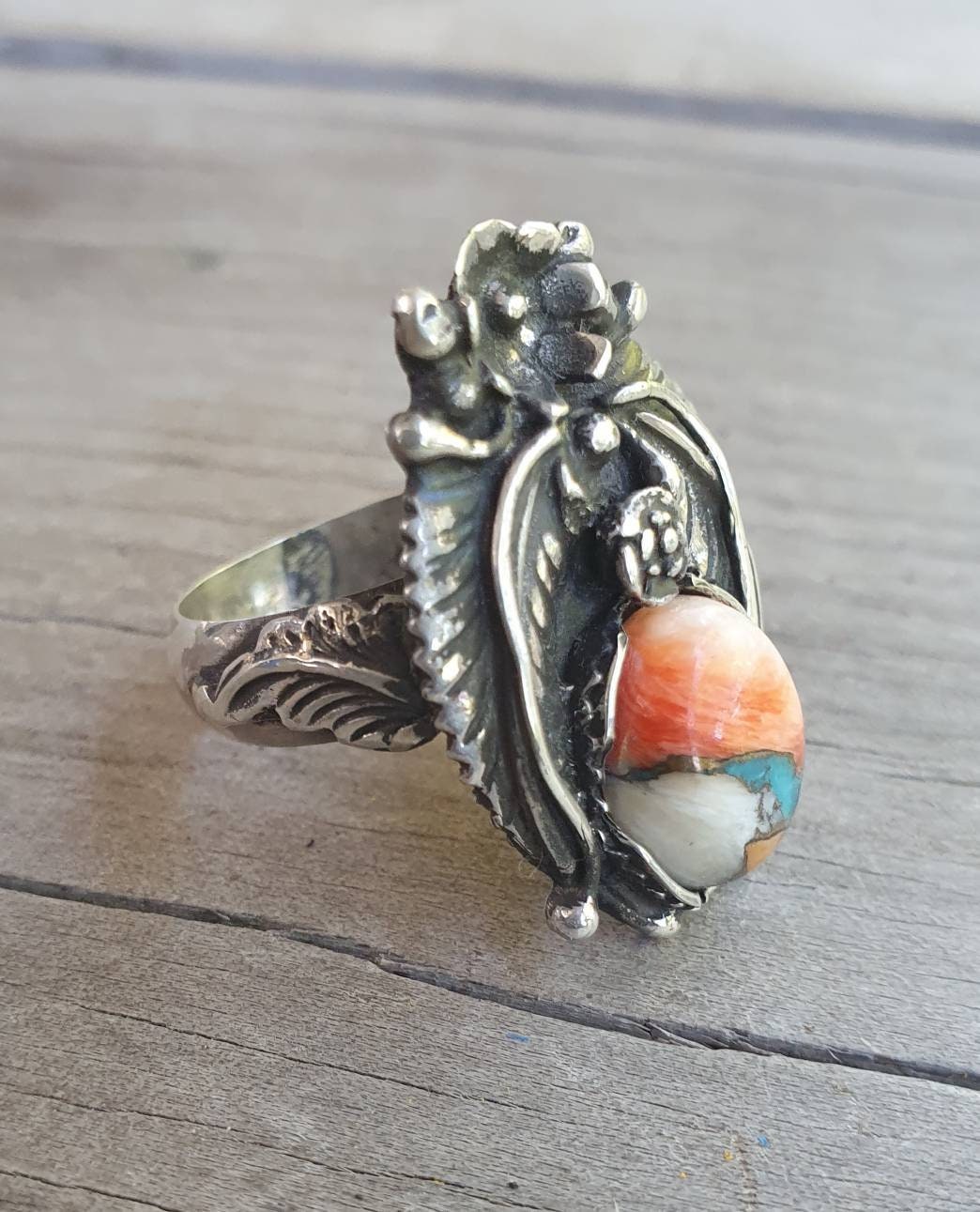 Mohave long ring, mohave turq oyster copper stone,sterling silver,Navajo Indian style,flower,leaf,boho,gypsy,tribal,handmade,women's fashion