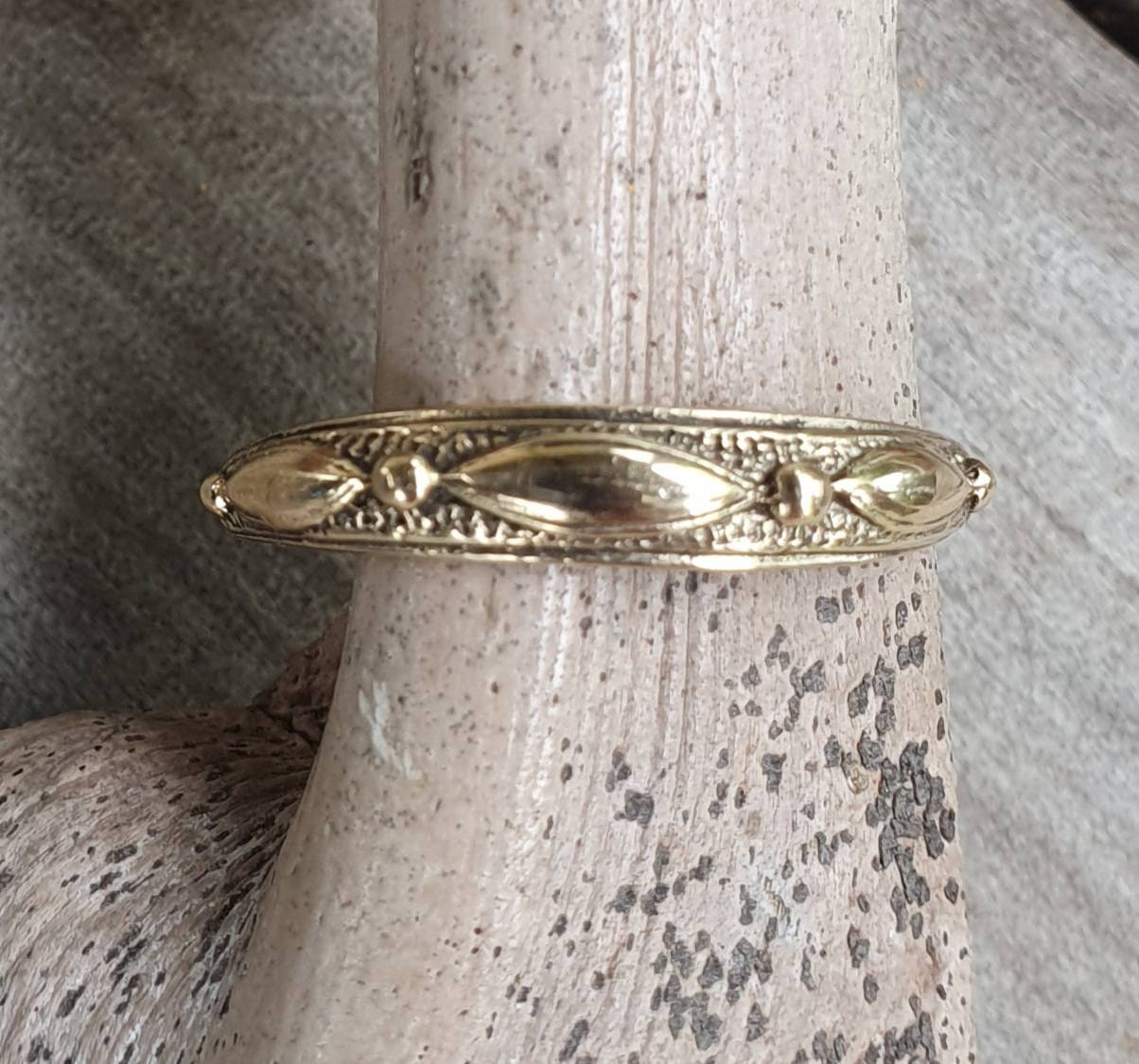 9k gold stacker ring,4mm 9k, unique Stackerable,real 9ct gold band,fine gold band,boho rings,thin ring,