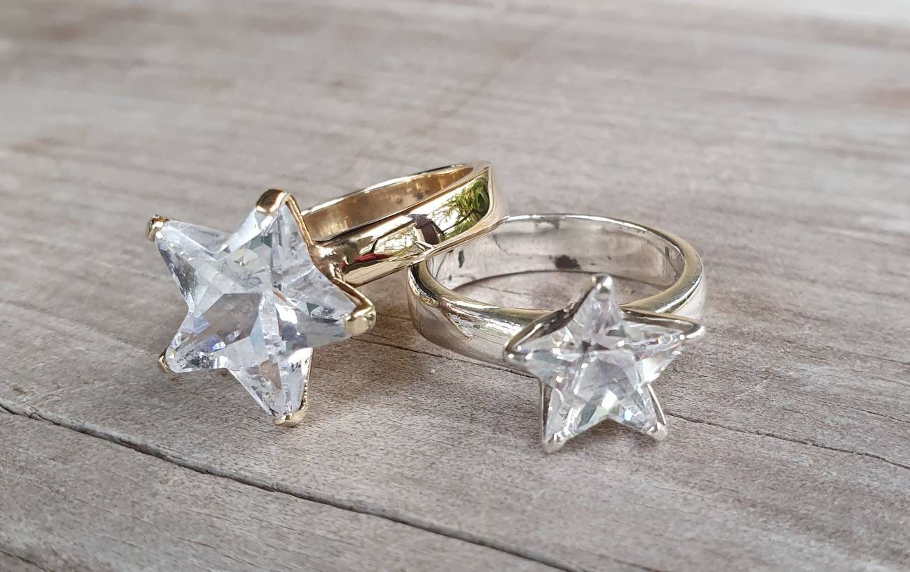 star ring,sterling silver solitare,cubic zirconia star,five pointed star,solid ring,unisex,boho,designer fashion,
