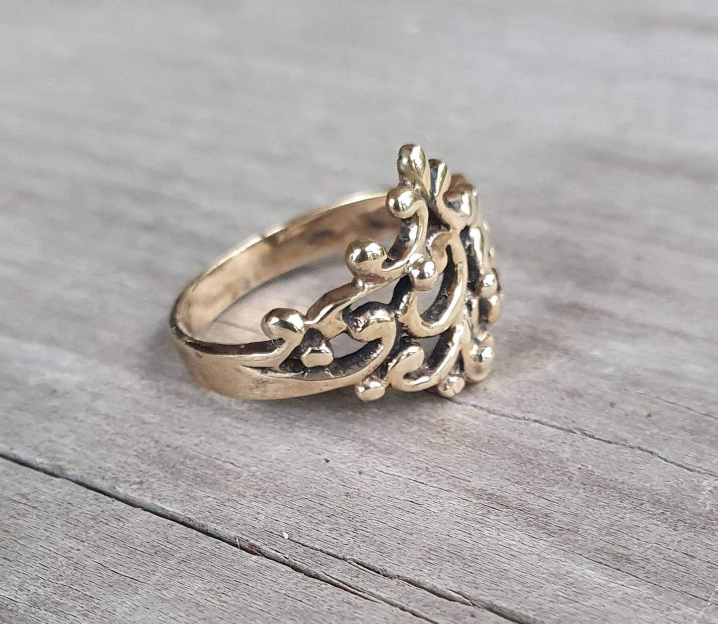 Gold scroll ring,solid 9ct/9k gold,dainty filegree,swirl,art nouveau,woodland swirl,chevron