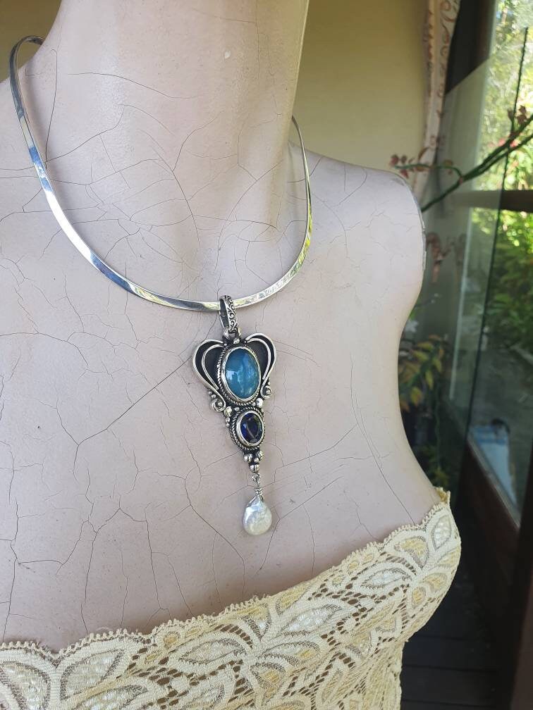 Large gemstone stone pendant,solid sterling silver 41 gms,blue stones freshwater pearl,handmade,vintage.goddess,scrolly,boho,choker,bridal,
