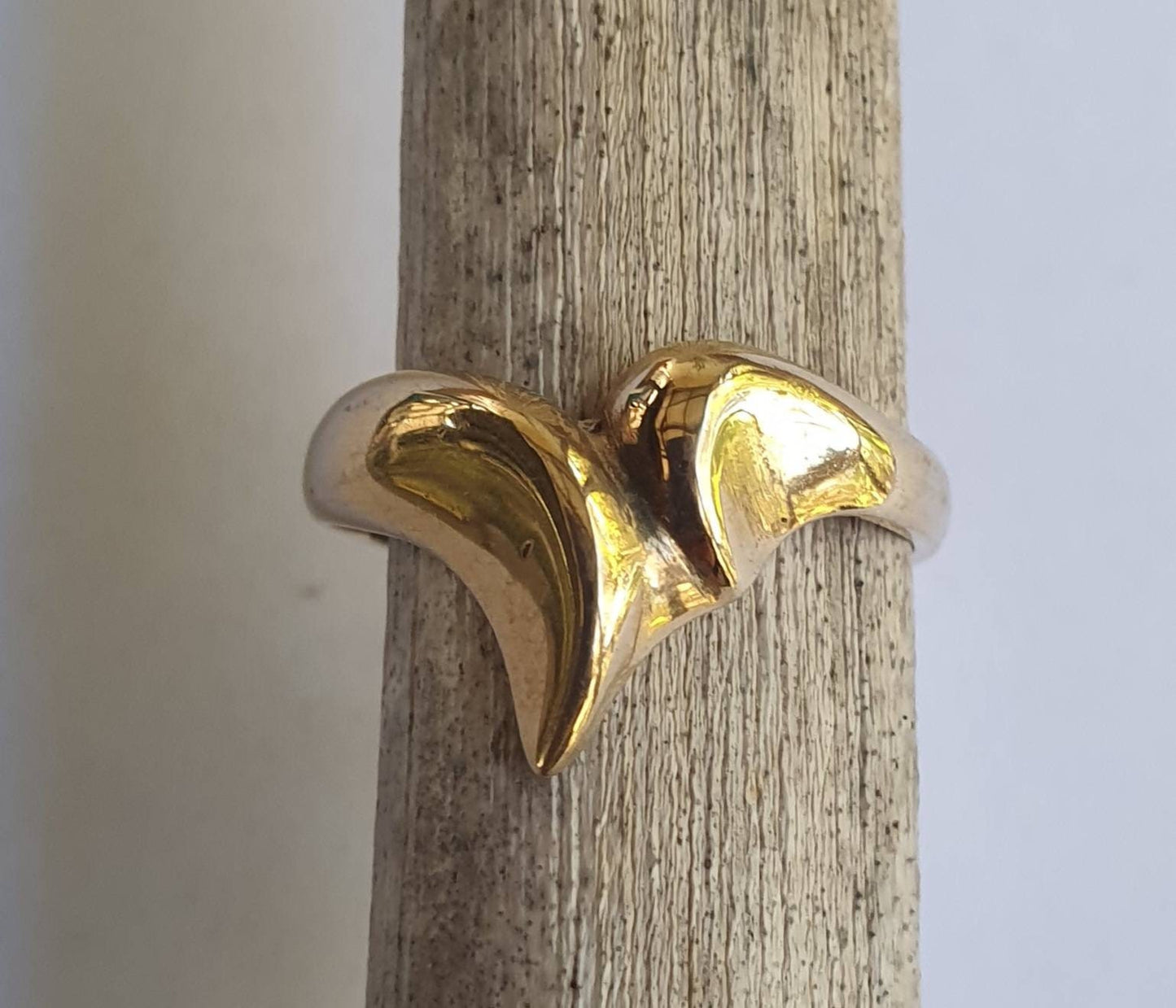 Gold chevron ring,solid 9ct/9k gold,v shaped ring,modern,handmade,designer,boho,gypsy,wishbone,gold ring