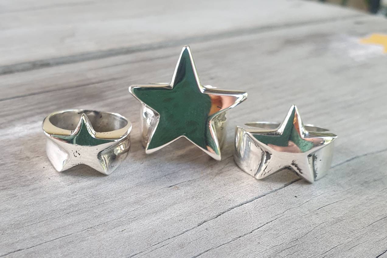 star ring,Sterling silver,med,flat star,5 pointed star,goddess,boho,chunky,new age,