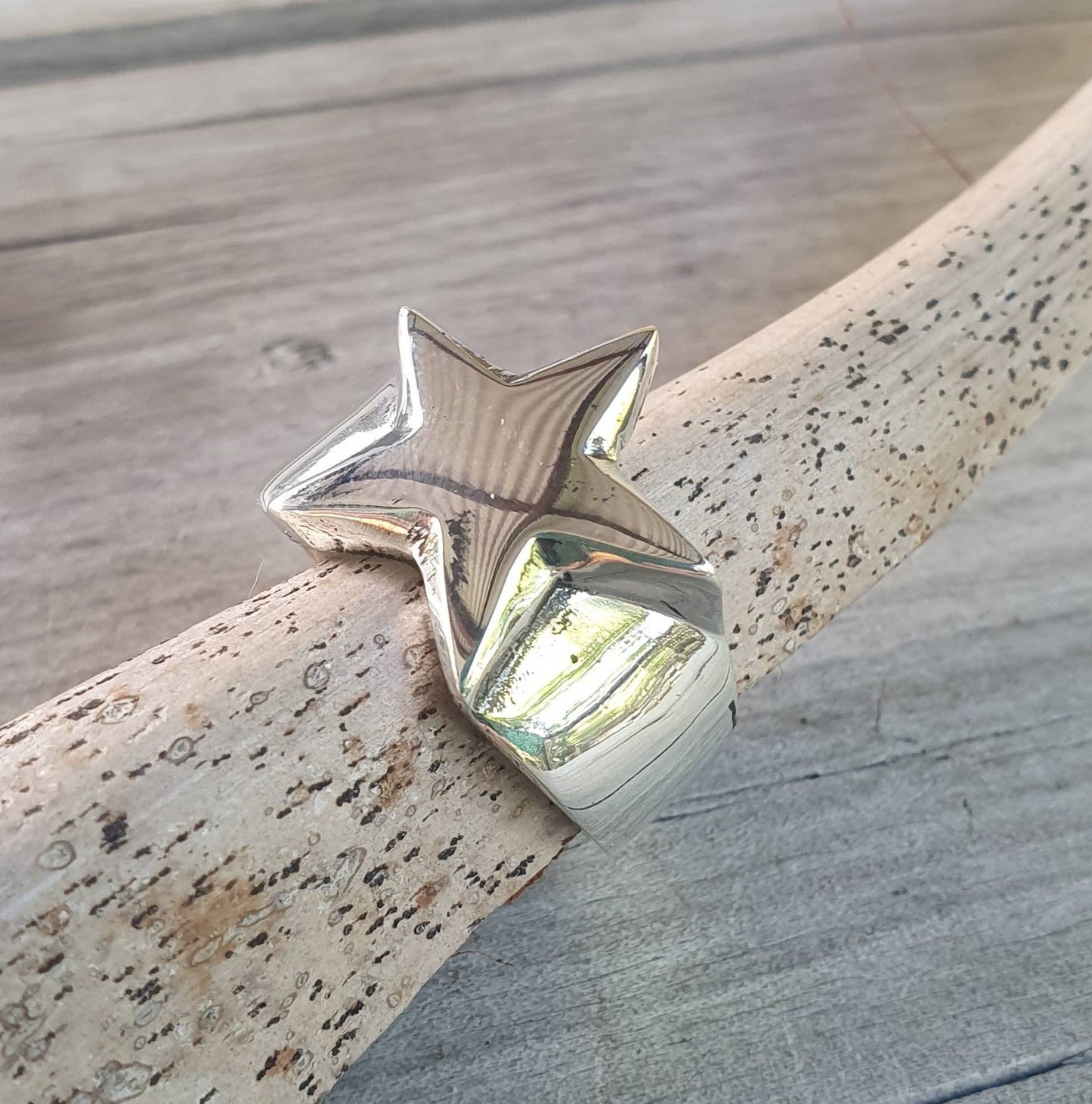star ring,Sterling silver,med,flat star,5 pointed star,goddess,boho,chunky,new age,